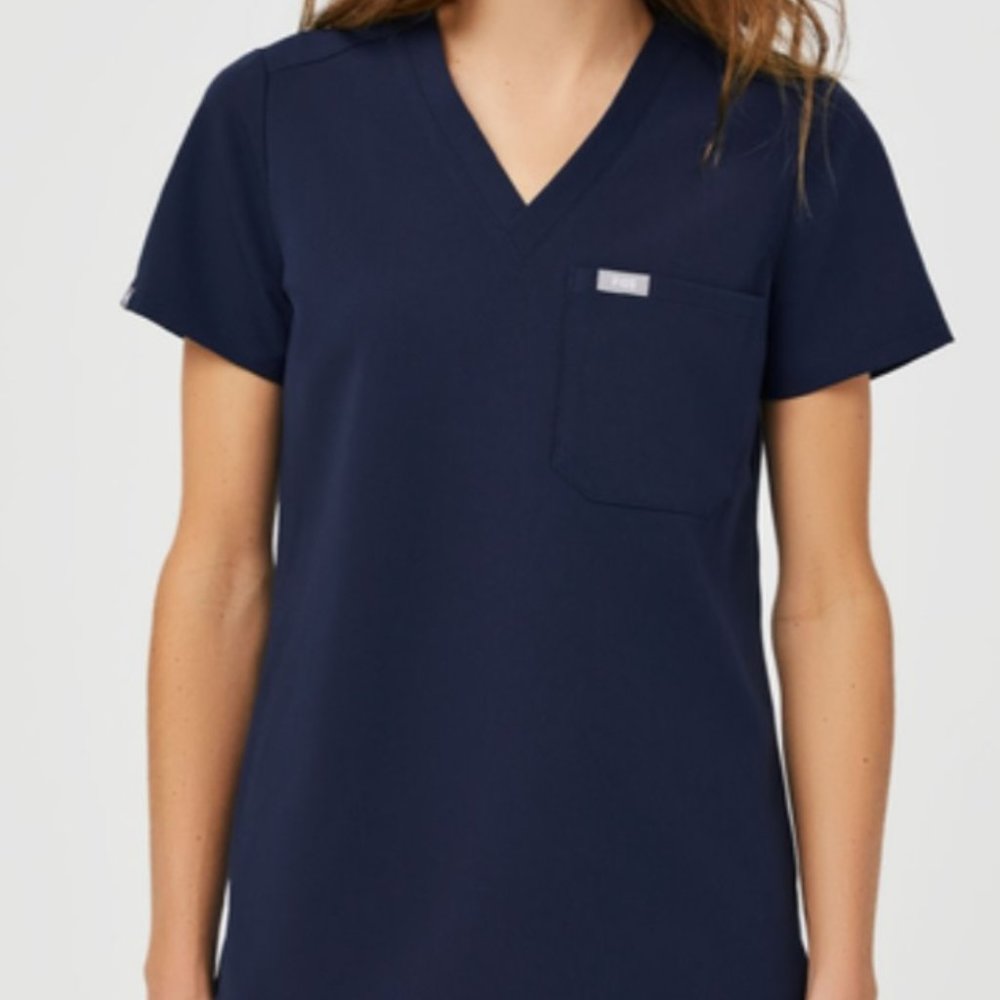 Figs scrub top - medium